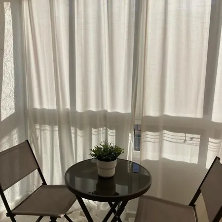 Apartment Acogedor Estudio C/ Vistas Al Mar, Recepcion 24 Hs Benalmadena